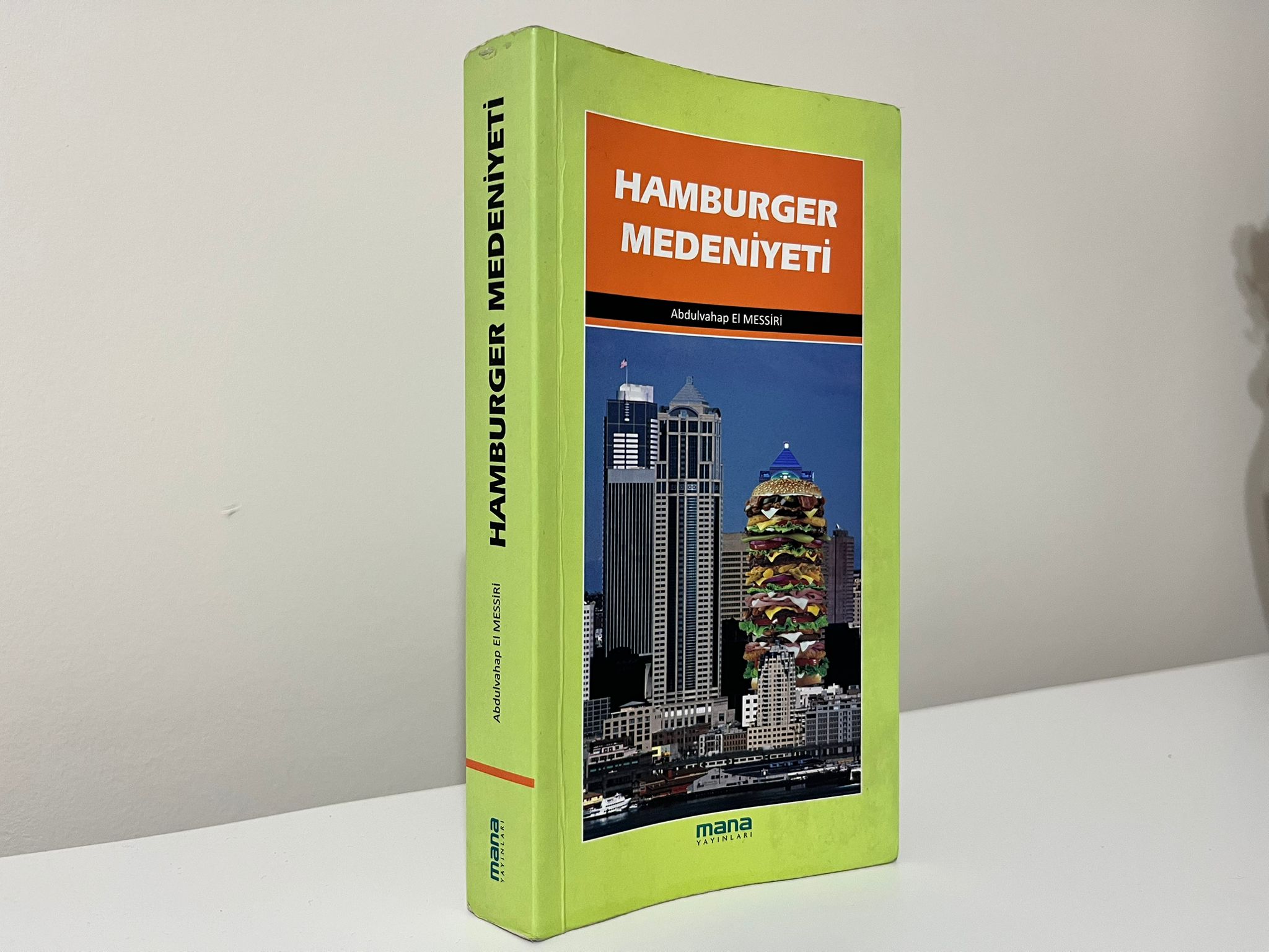 HAMBURGER MEDENİYETİ VE İNSAN