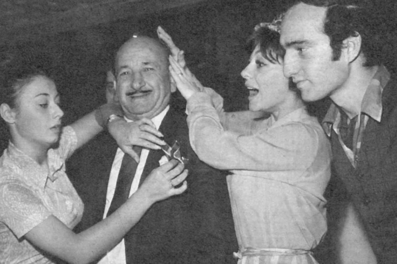 apokrasi/apoloji/gestapo